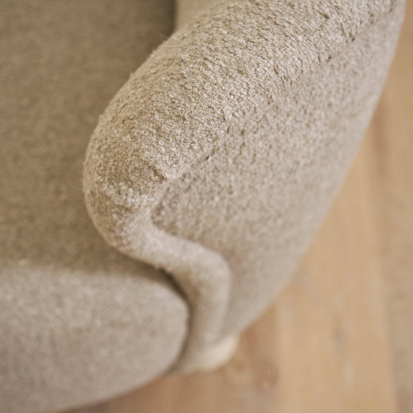 Ward Chair