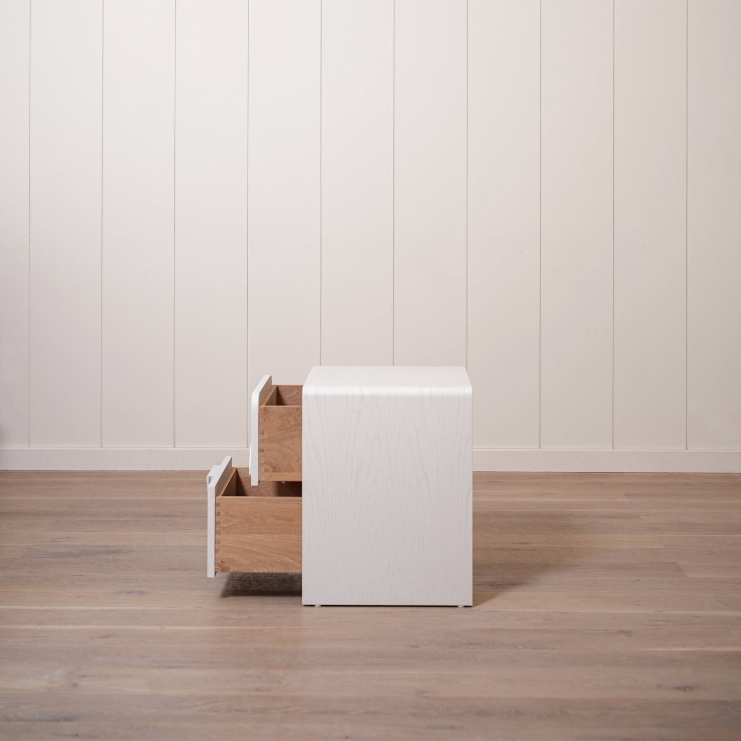 Lennox Nightstand