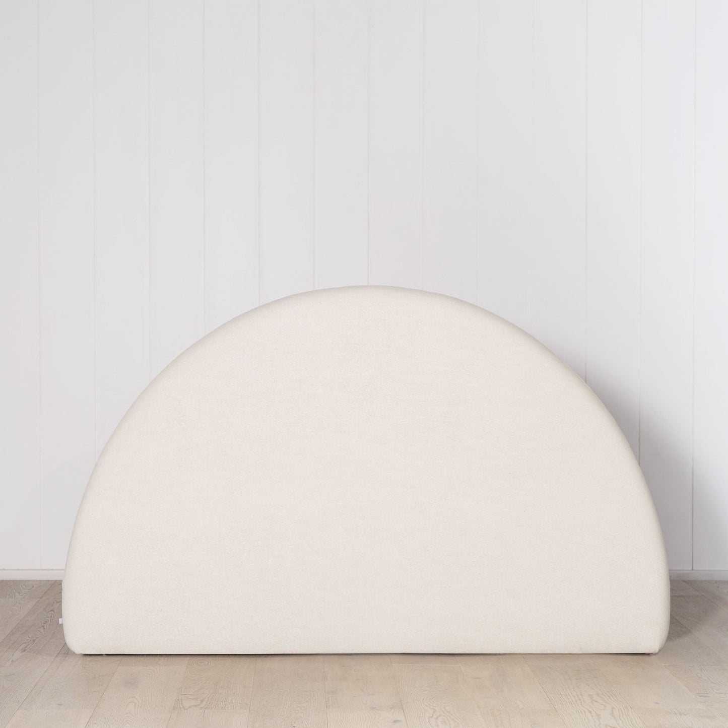 Avery Bed