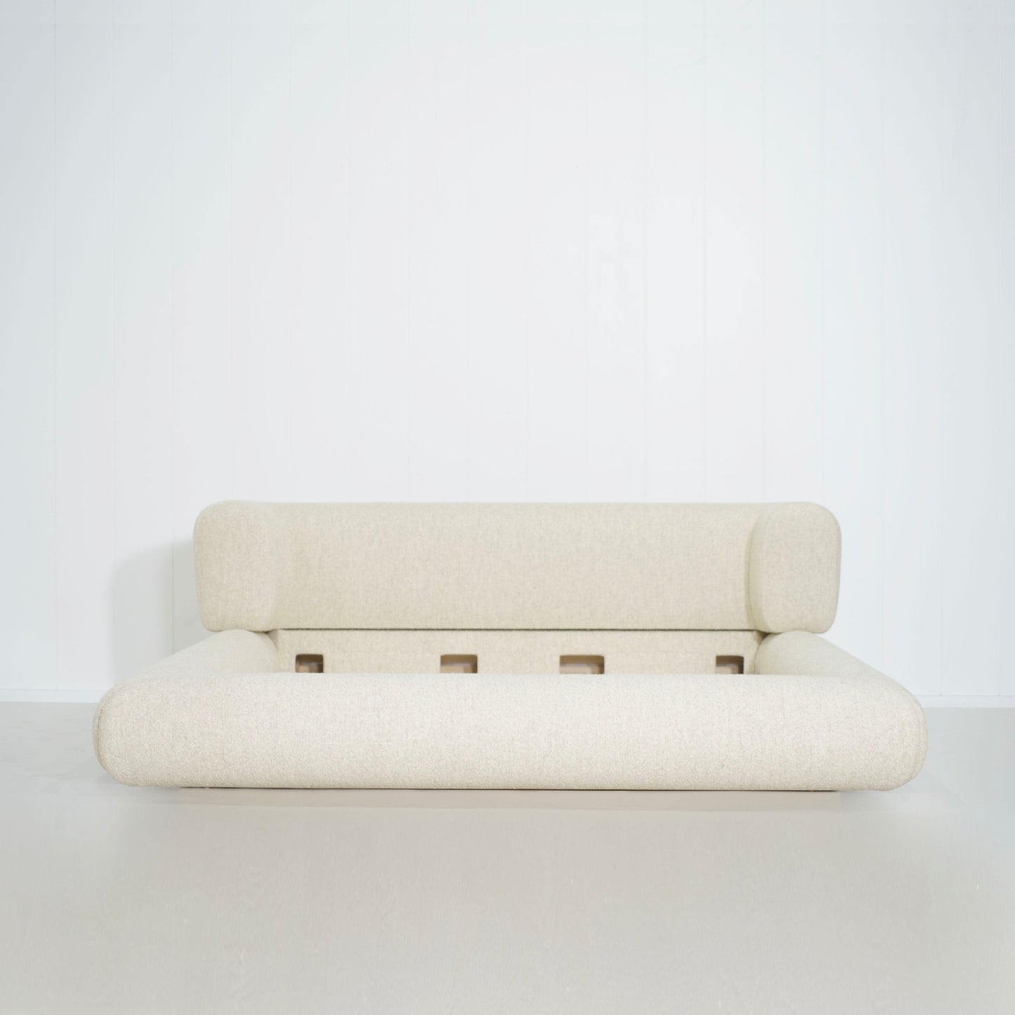 Brady Bed