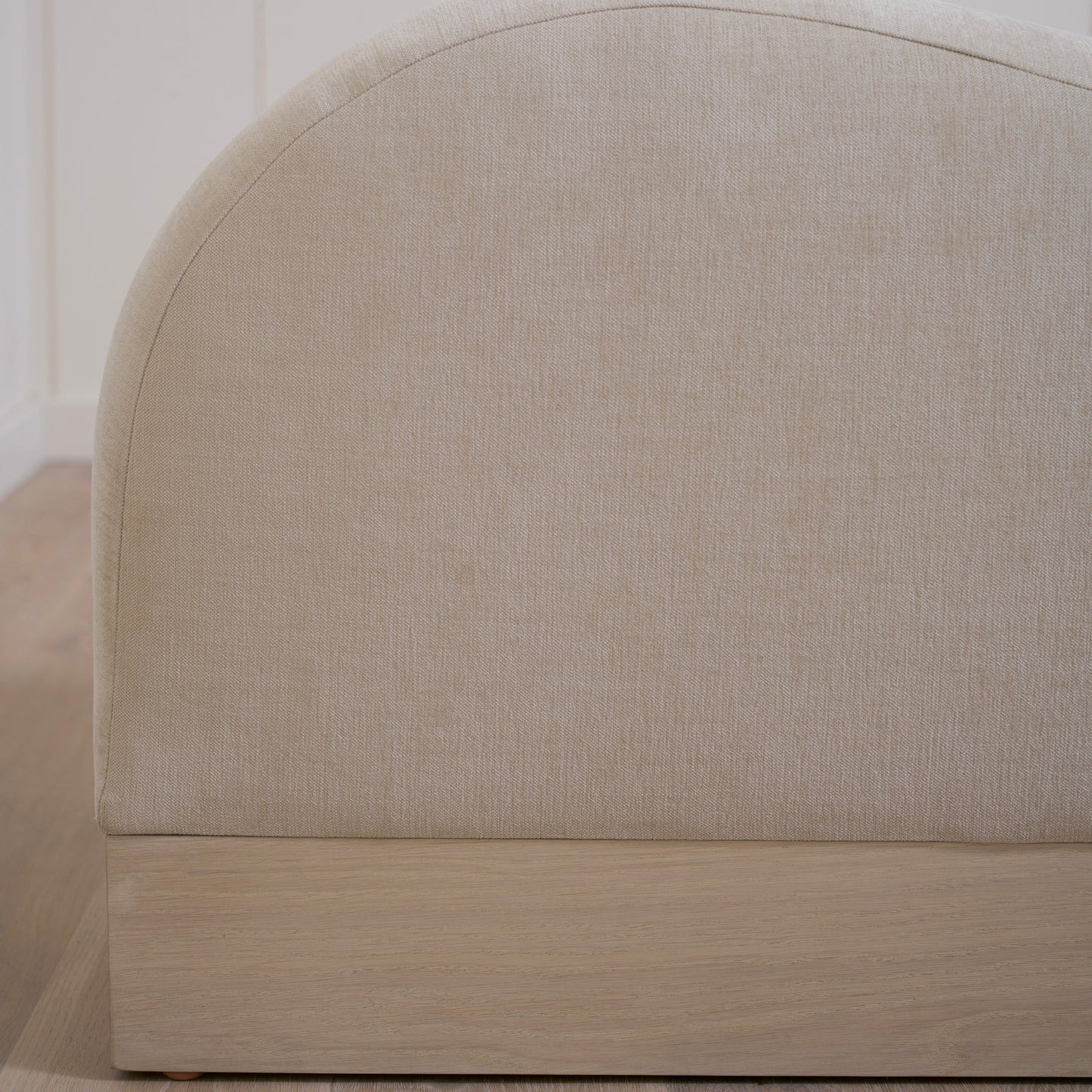 Chase Bench
