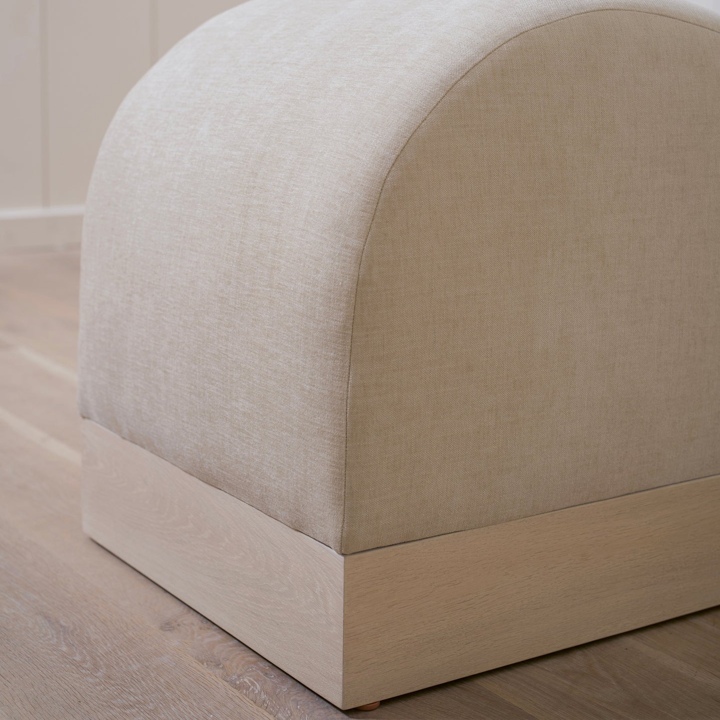 Chase Bench