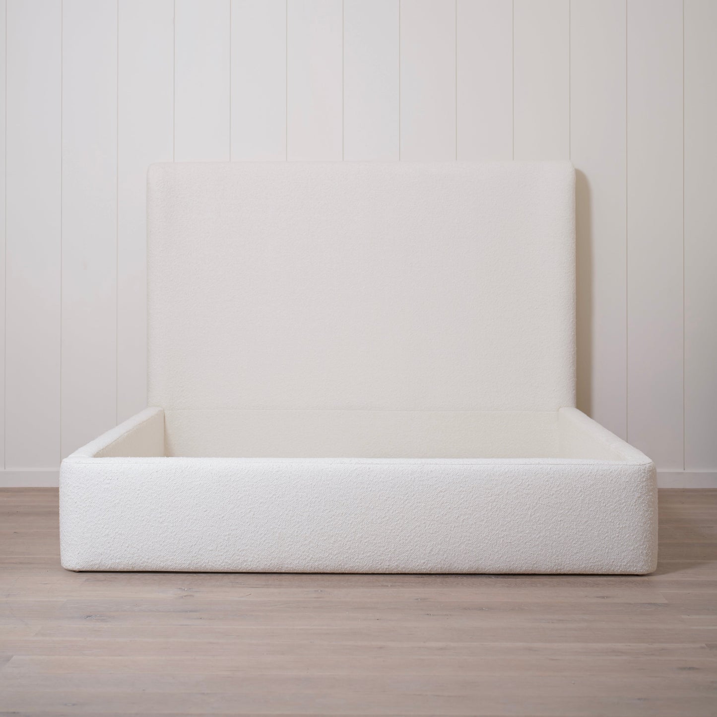 Clam Low Bed