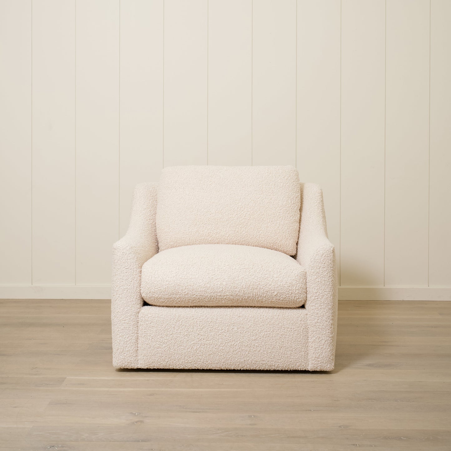 Jasper L Chair