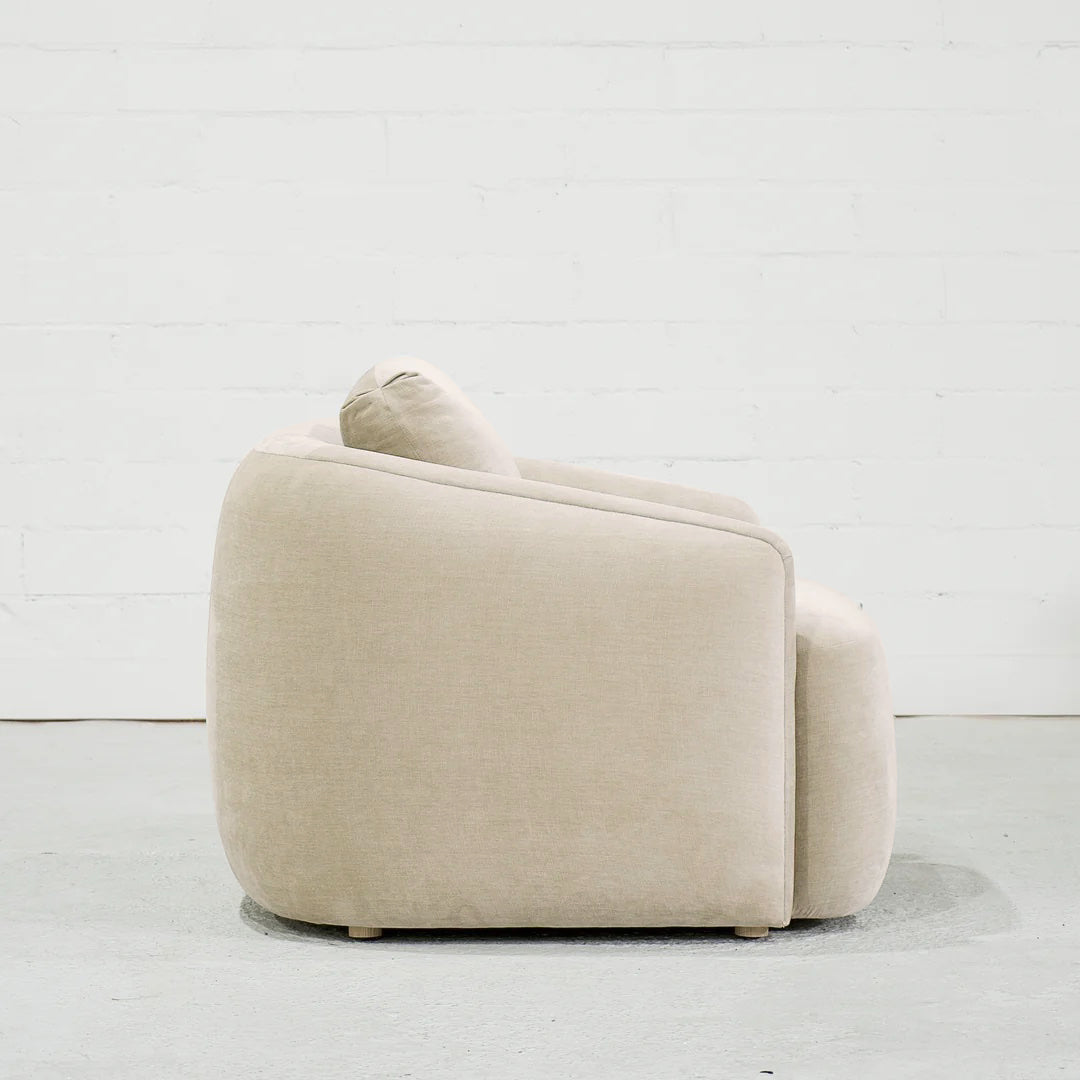 Easton Chair