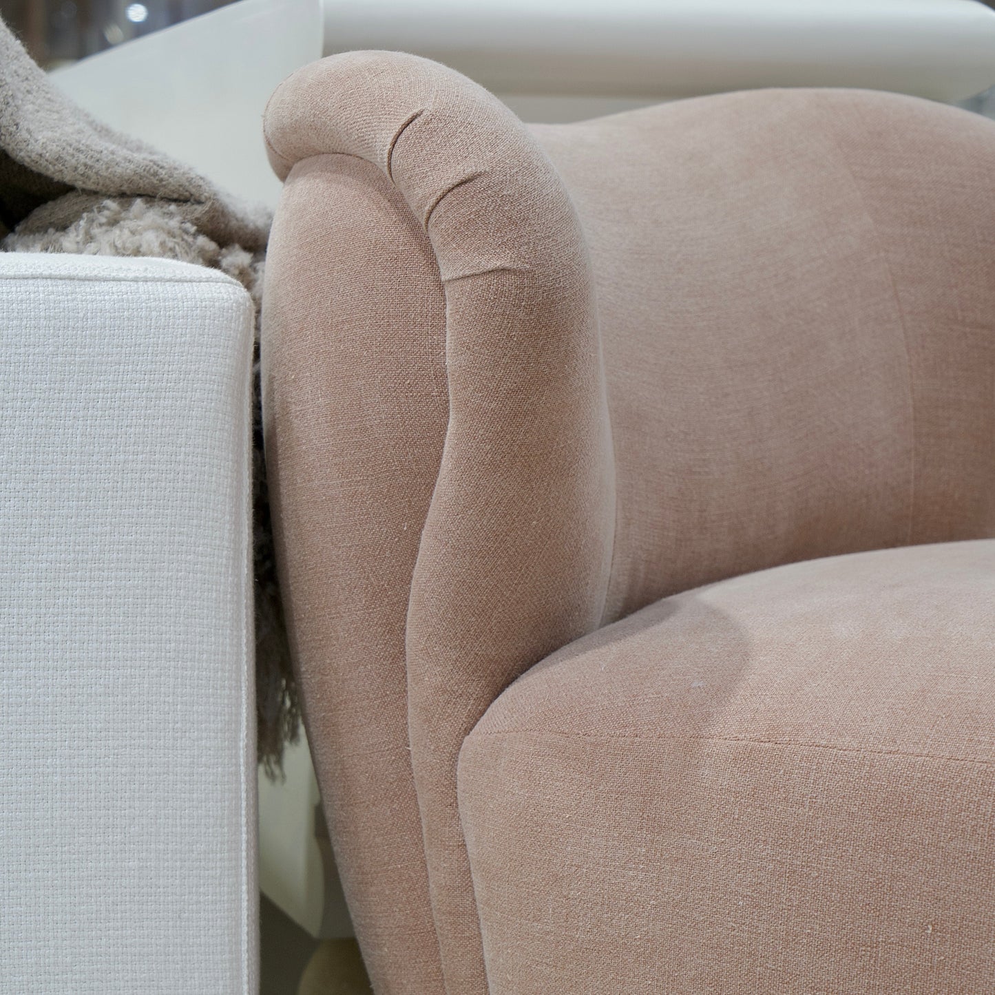 Ward Chair