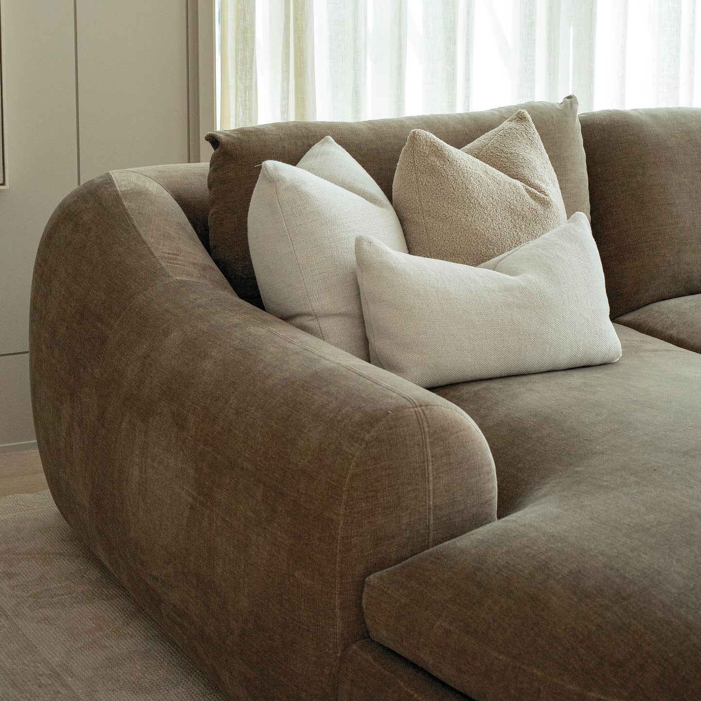 Peak Toss Pillow - Indoor