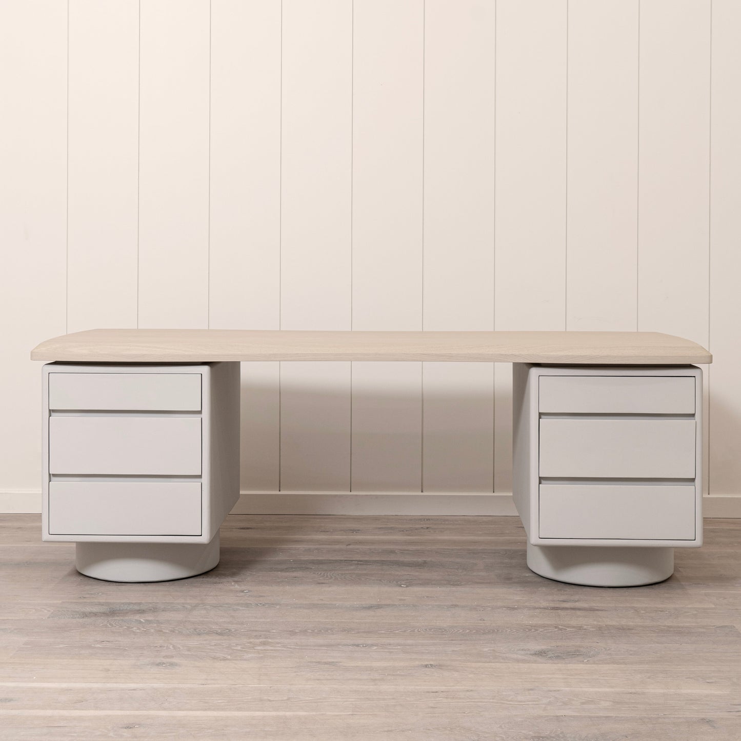 Sally Desk