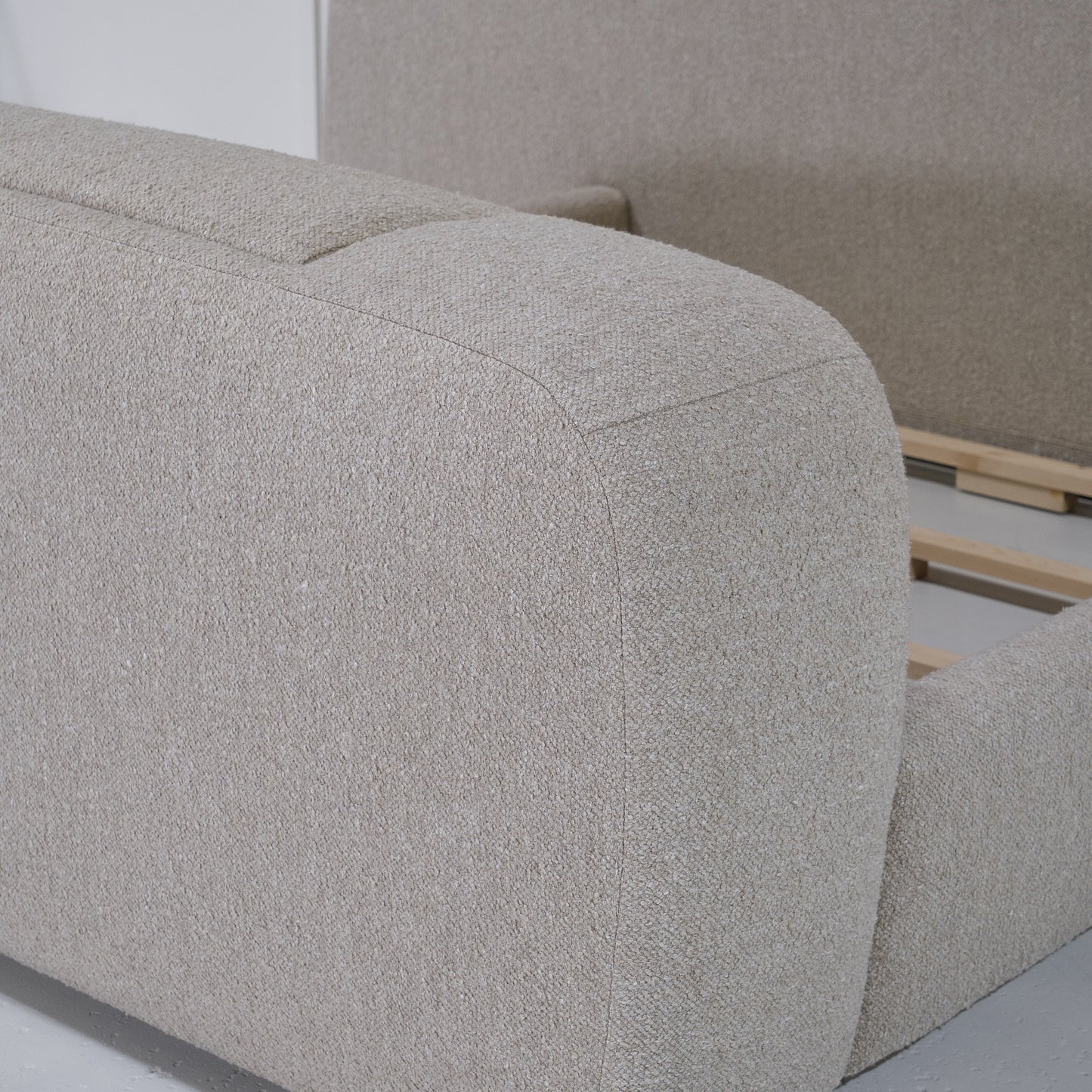 Sebastian Bed