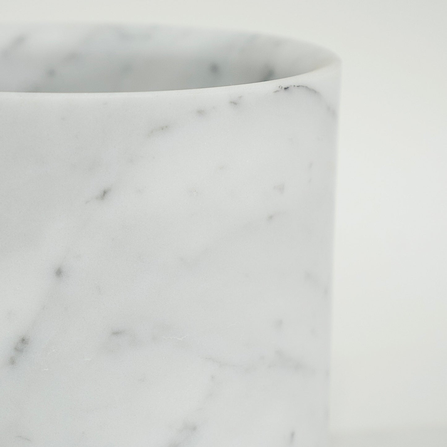 Leva Vase