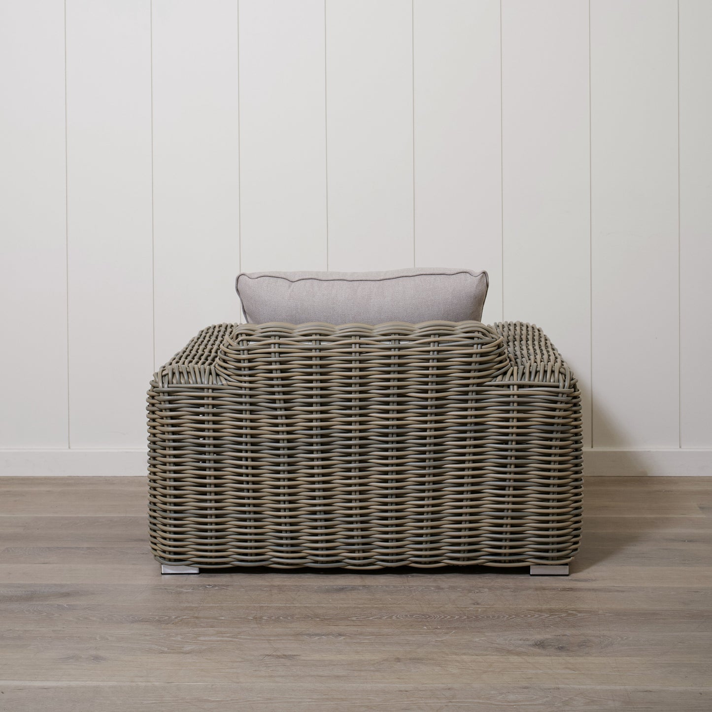 Wren Outdoor Chair