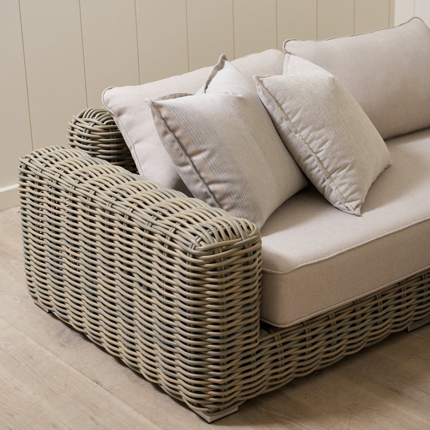 Wren Outdoor Sectional