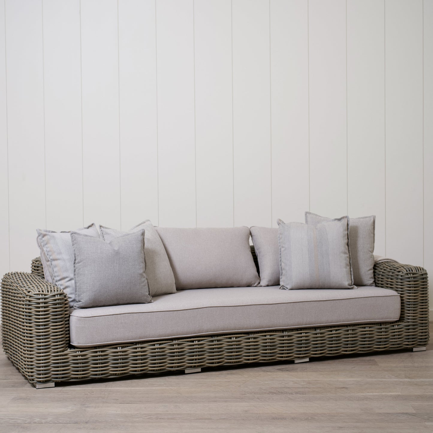 Wren Outdoor Sofa
