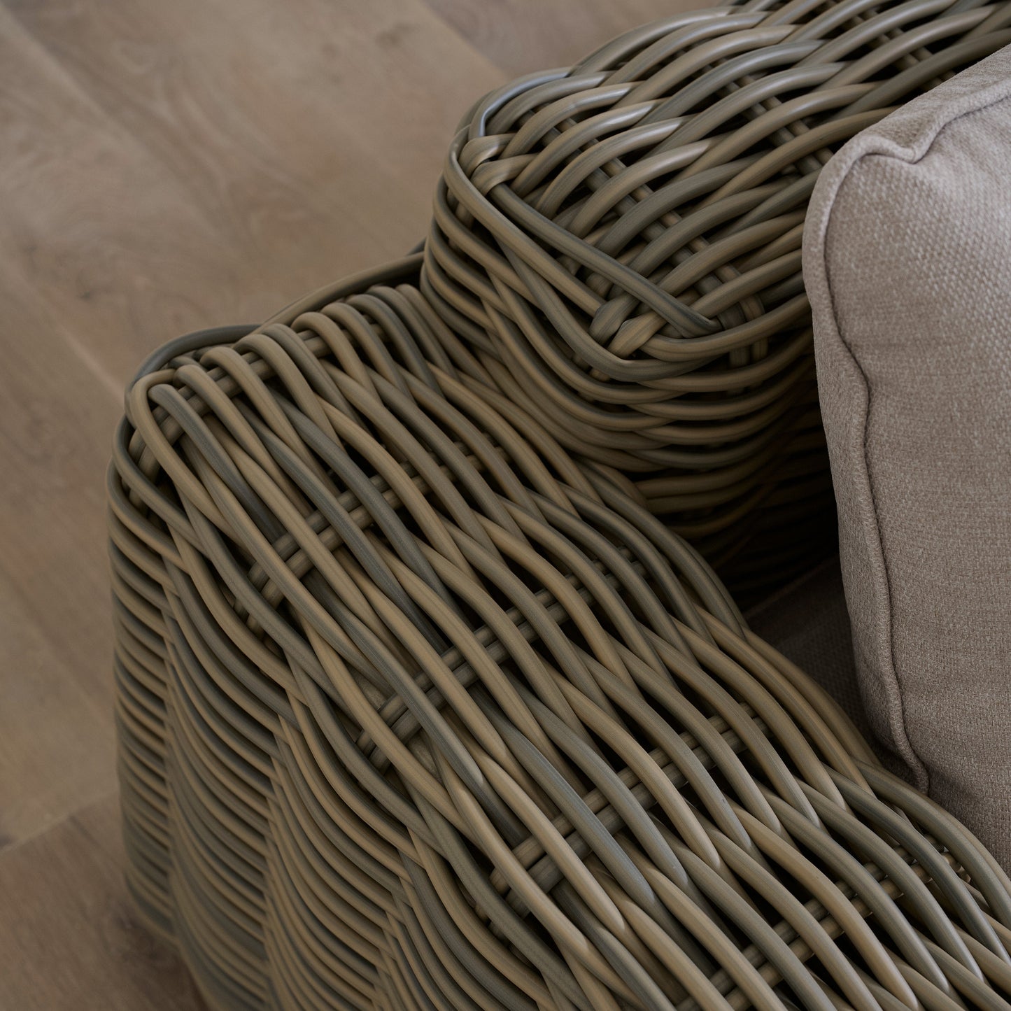 Wren Outdoor Sofa