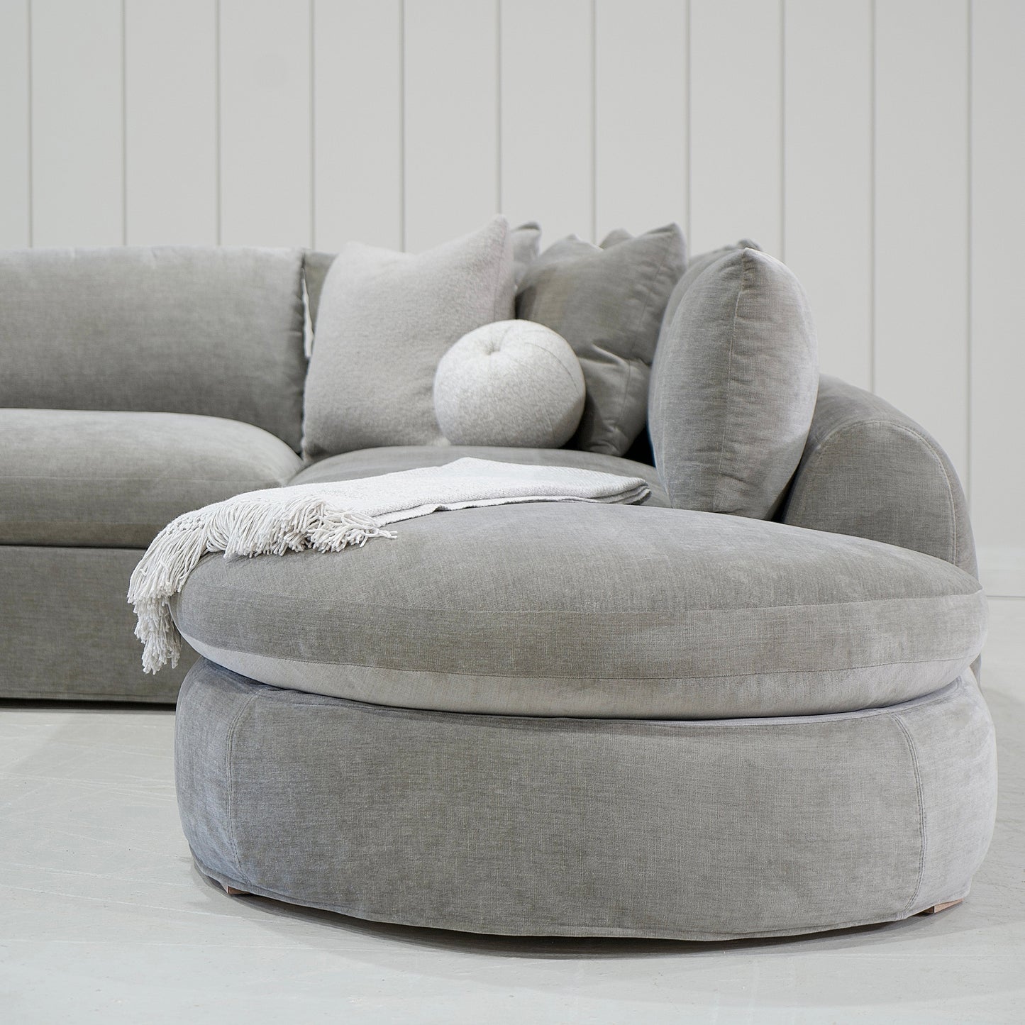 Bruno Sectional