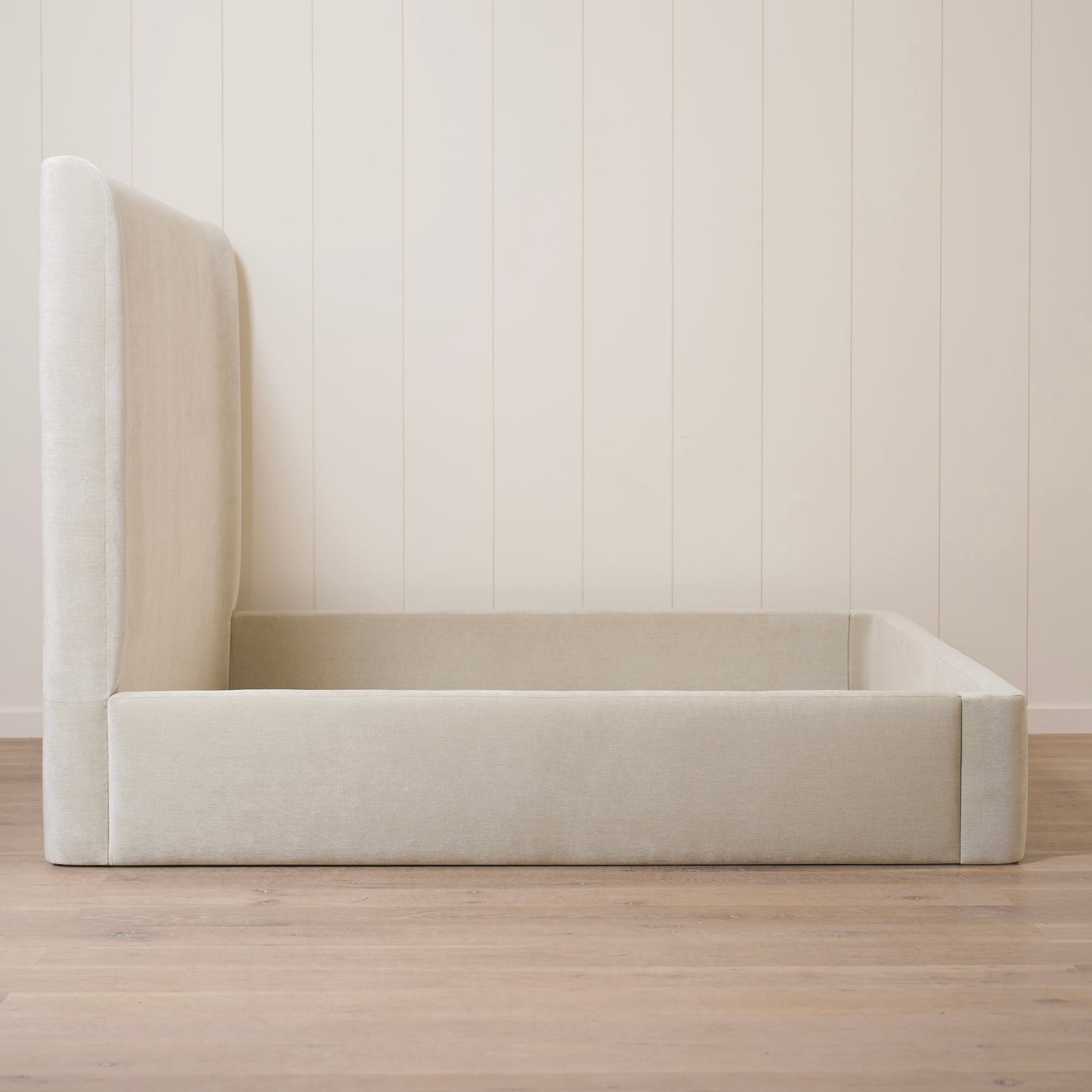 Clam Low Bed
