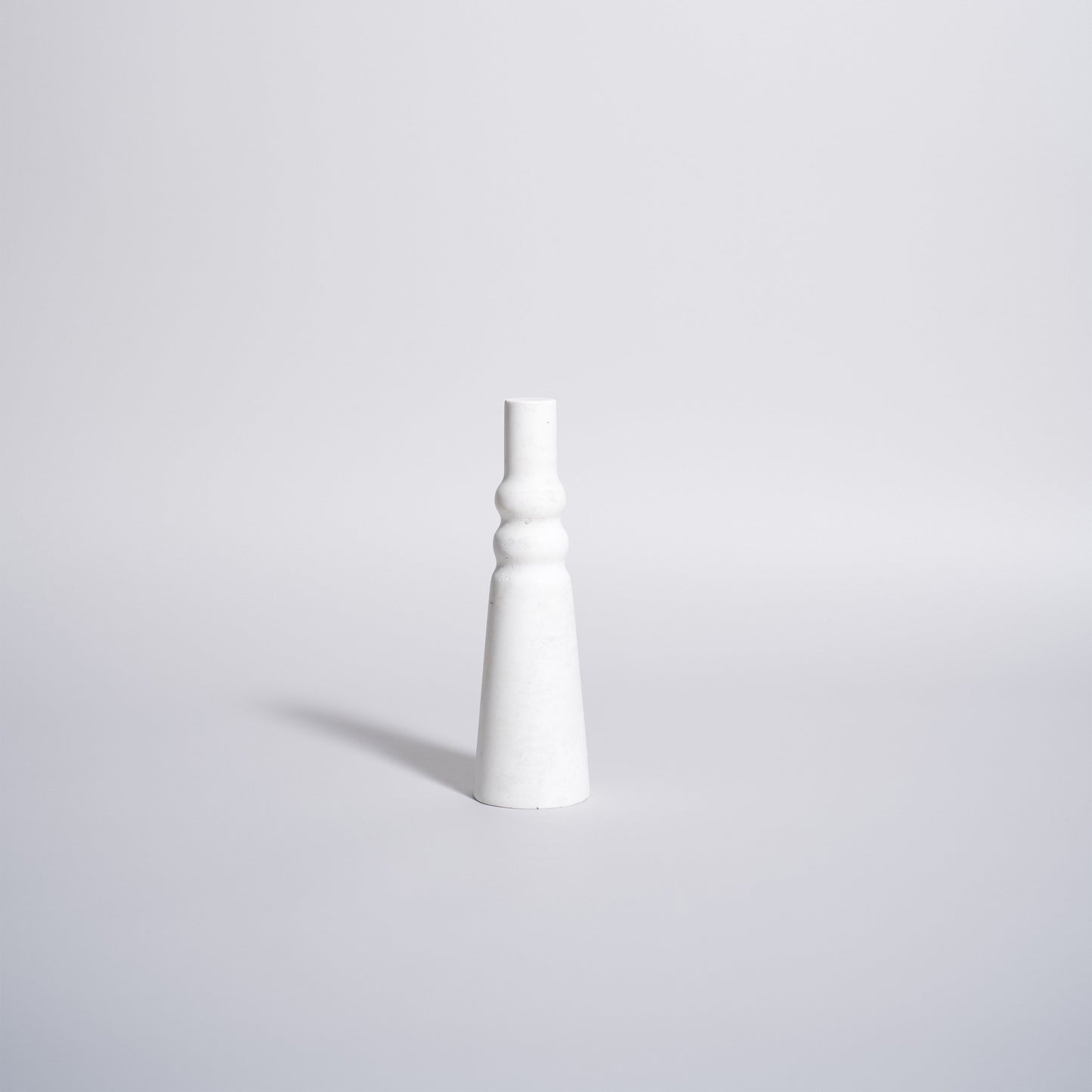 Leonti Vase