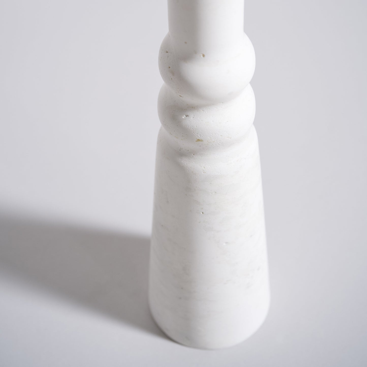 Leonti Vase