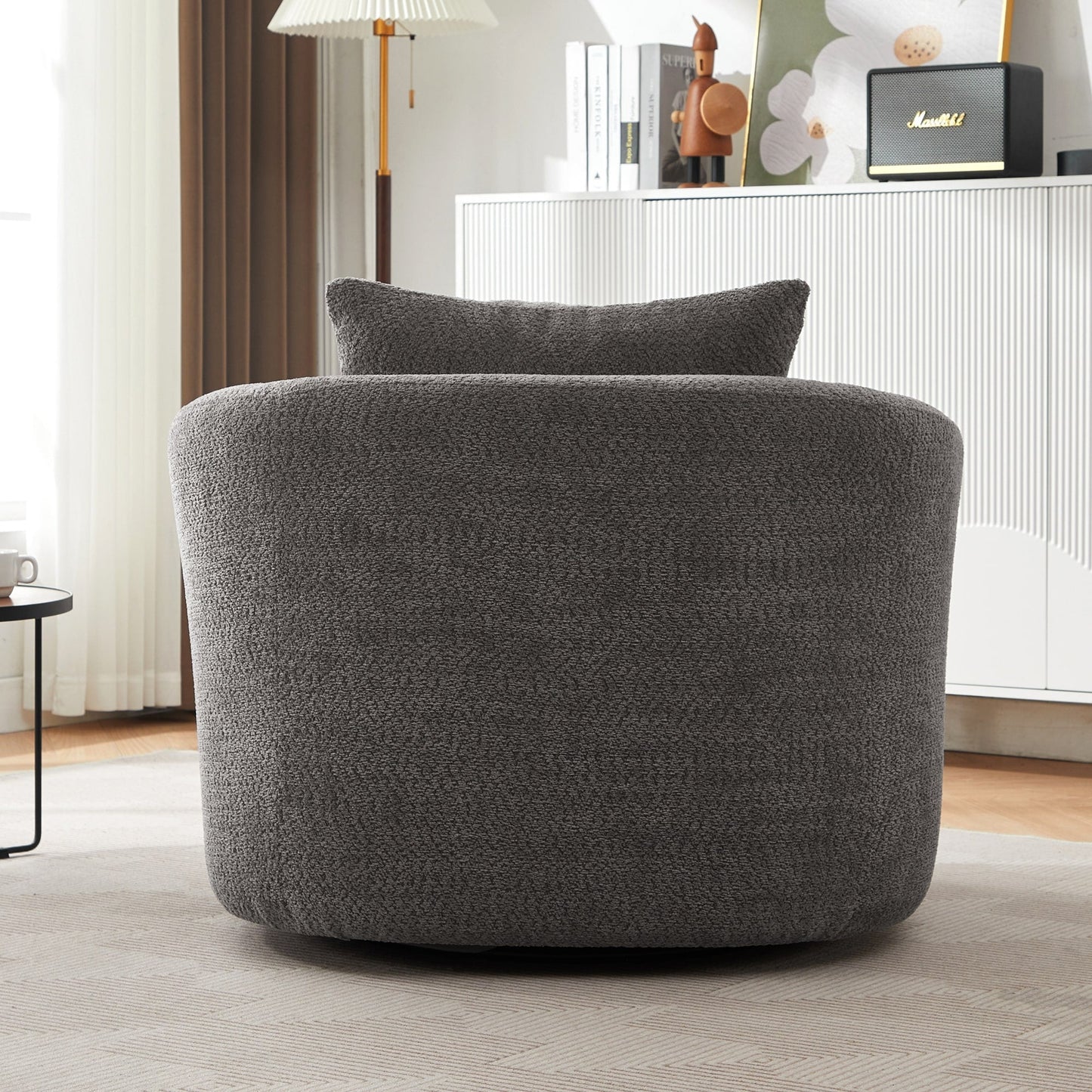Fauteuil pivotant à 360°, fauteuil d'appoint Boucle 38,2" avec coussin décoratif, fauteuil rembourré en forme de tonneau avec accoudoirs incurvés