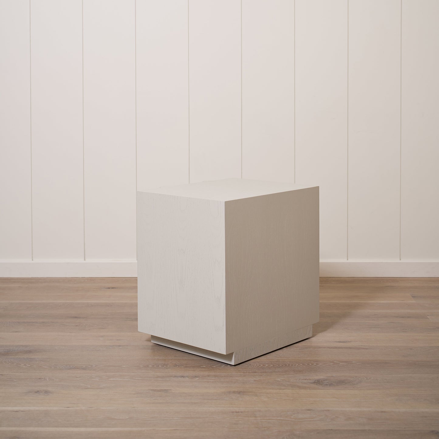 Ralph Nightstand