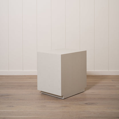 Ralph Nightstand