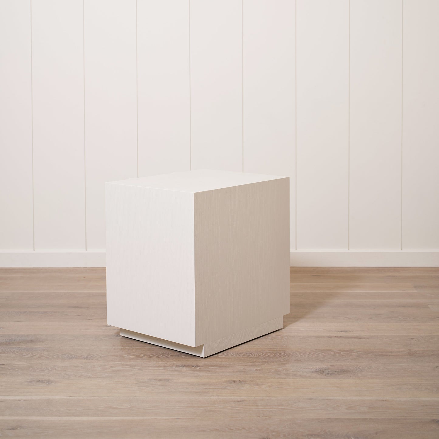 Ralph Nightstand