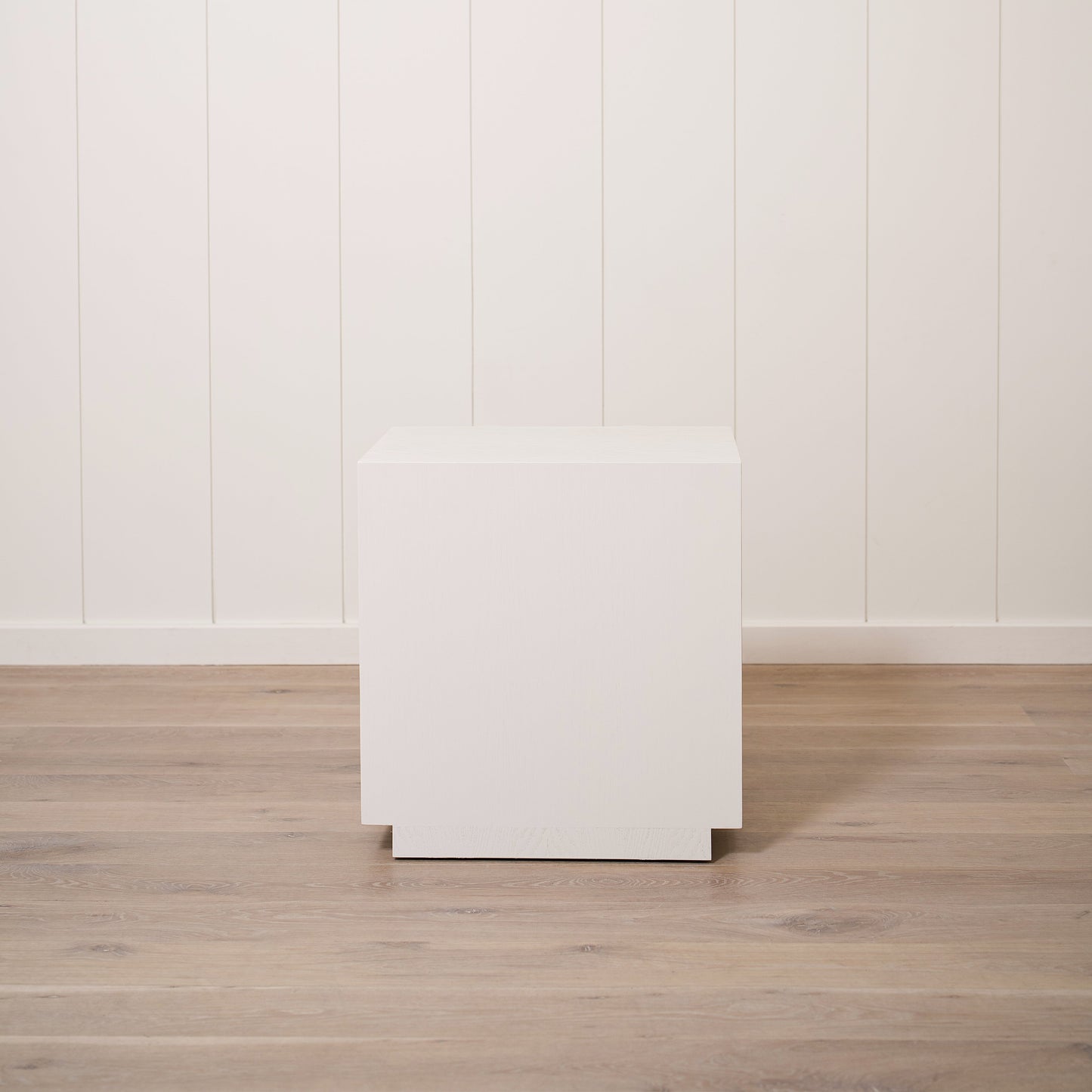 Ralph Nightstand