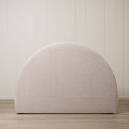 Demi  Bed
