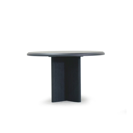 Kinsley Dining Table