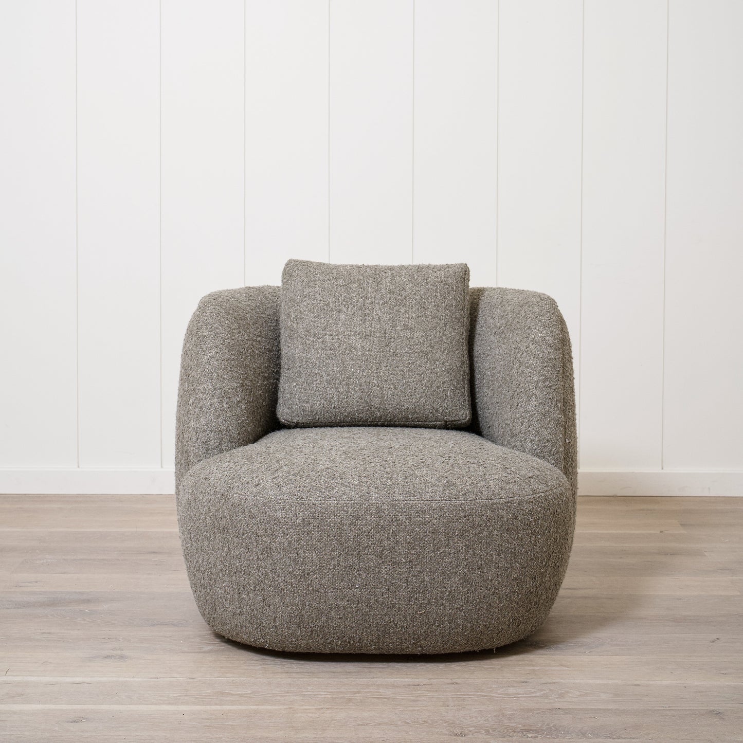 Camila Chair
