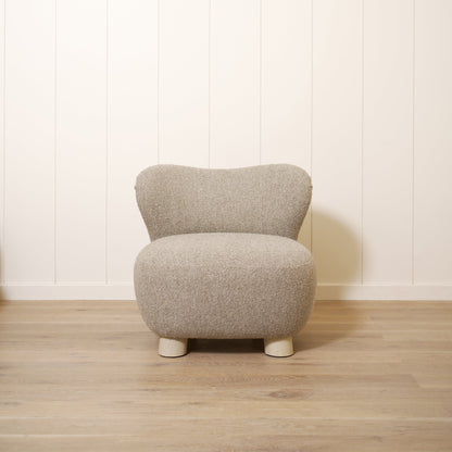 Ward Chair