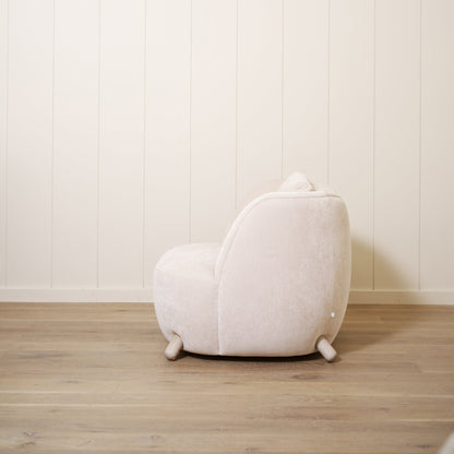 Cora Chair