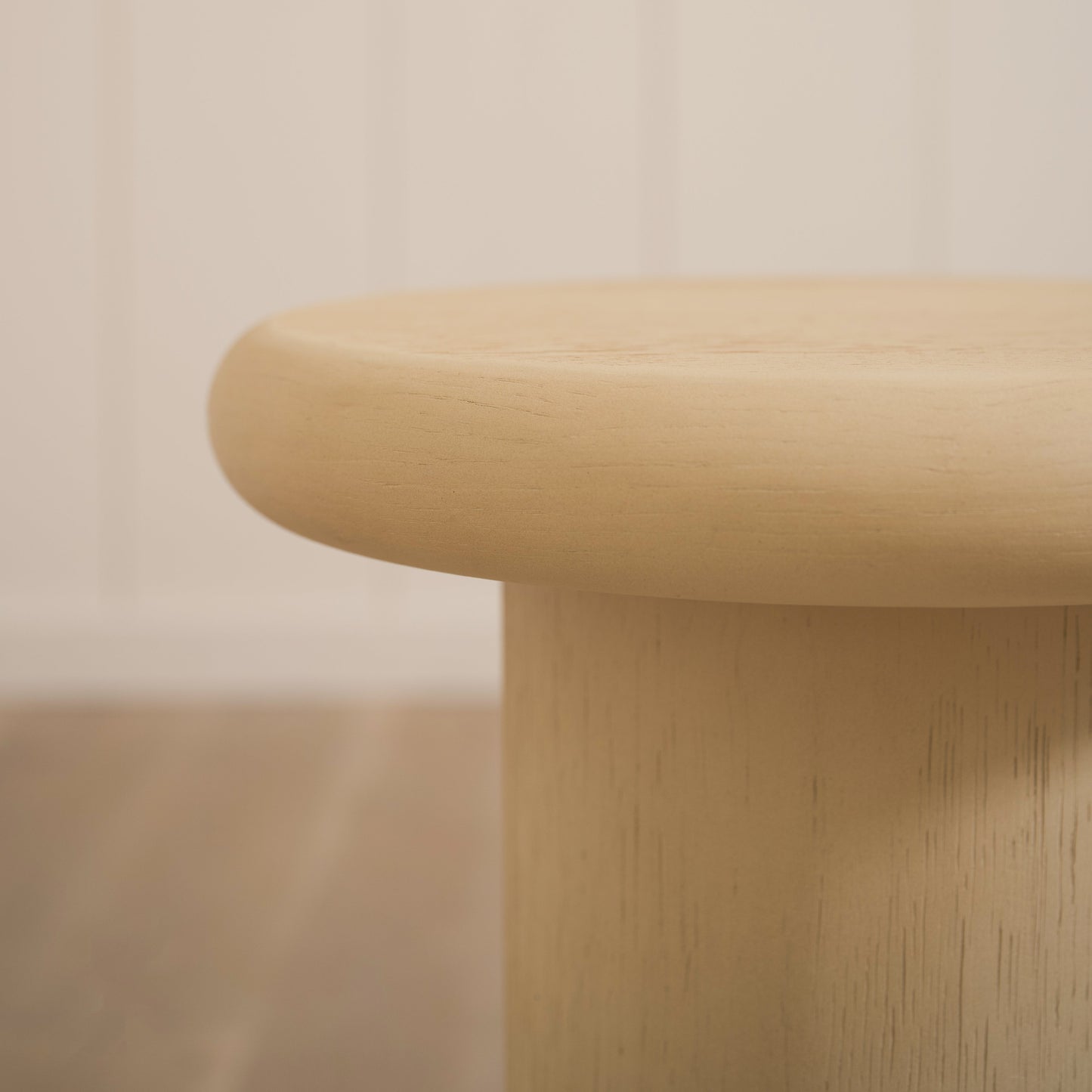 Alden Round Side Table