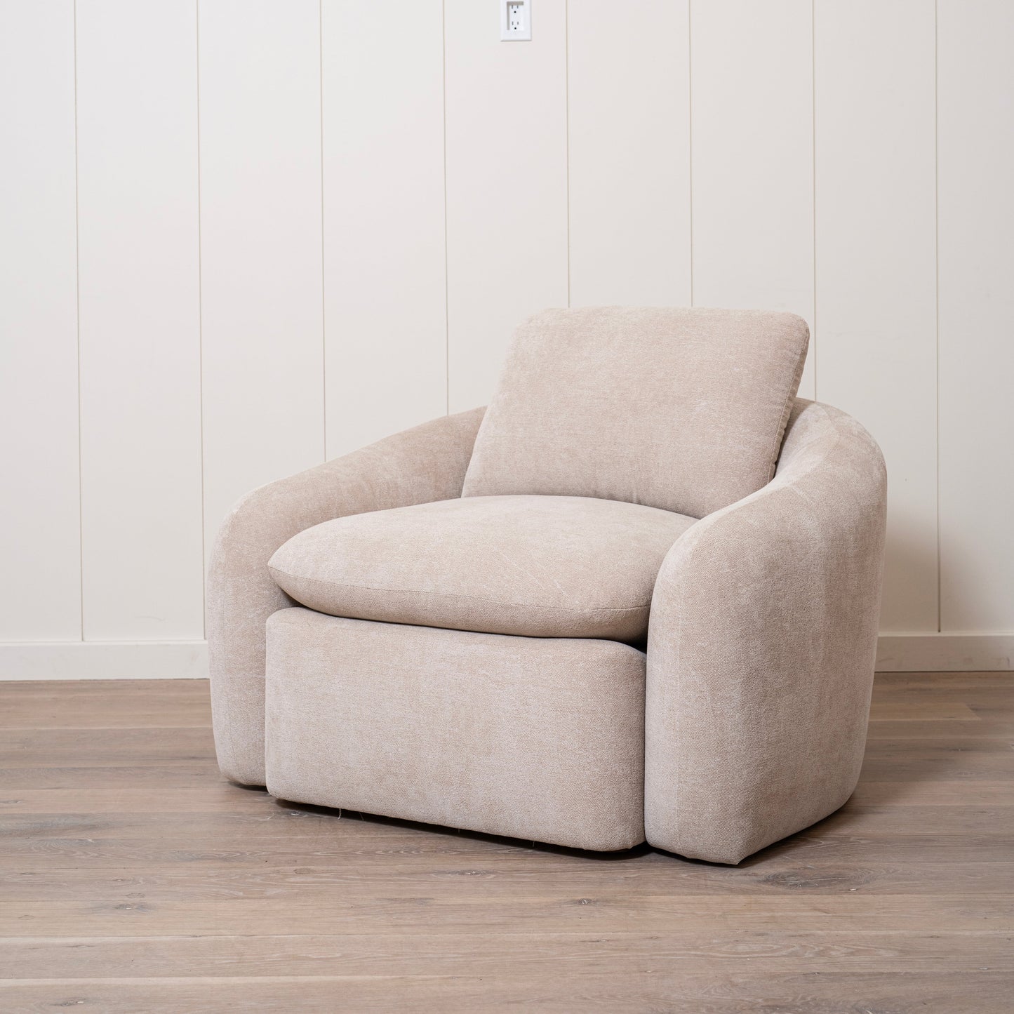 Bleeker Chair