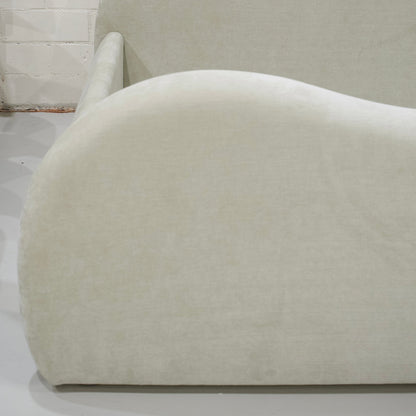 Avery Bed