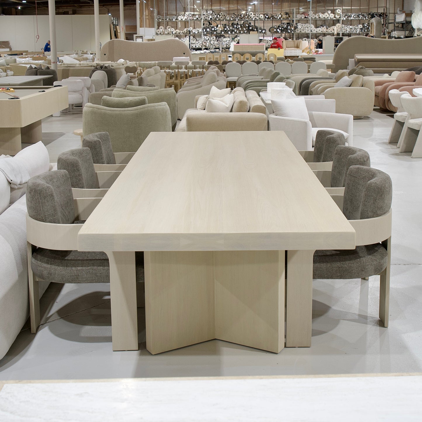 Star Dining Table