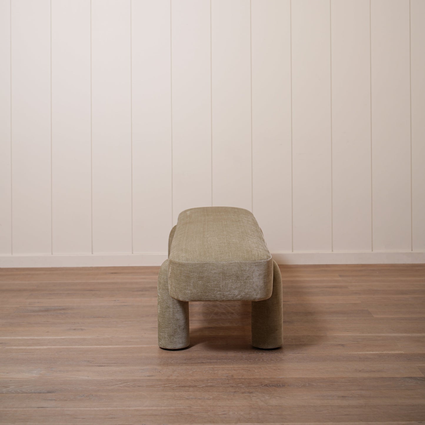 Dakota Bench