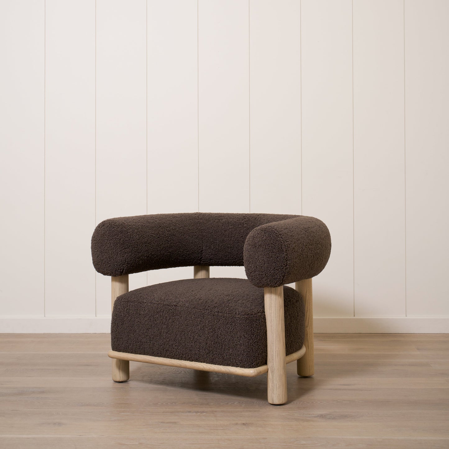 Daphne Chair