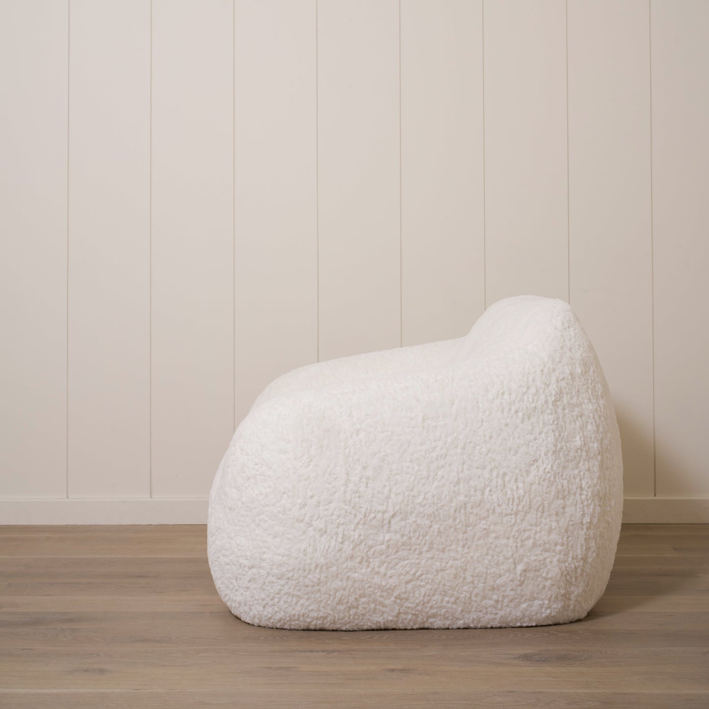 Dorian Chair