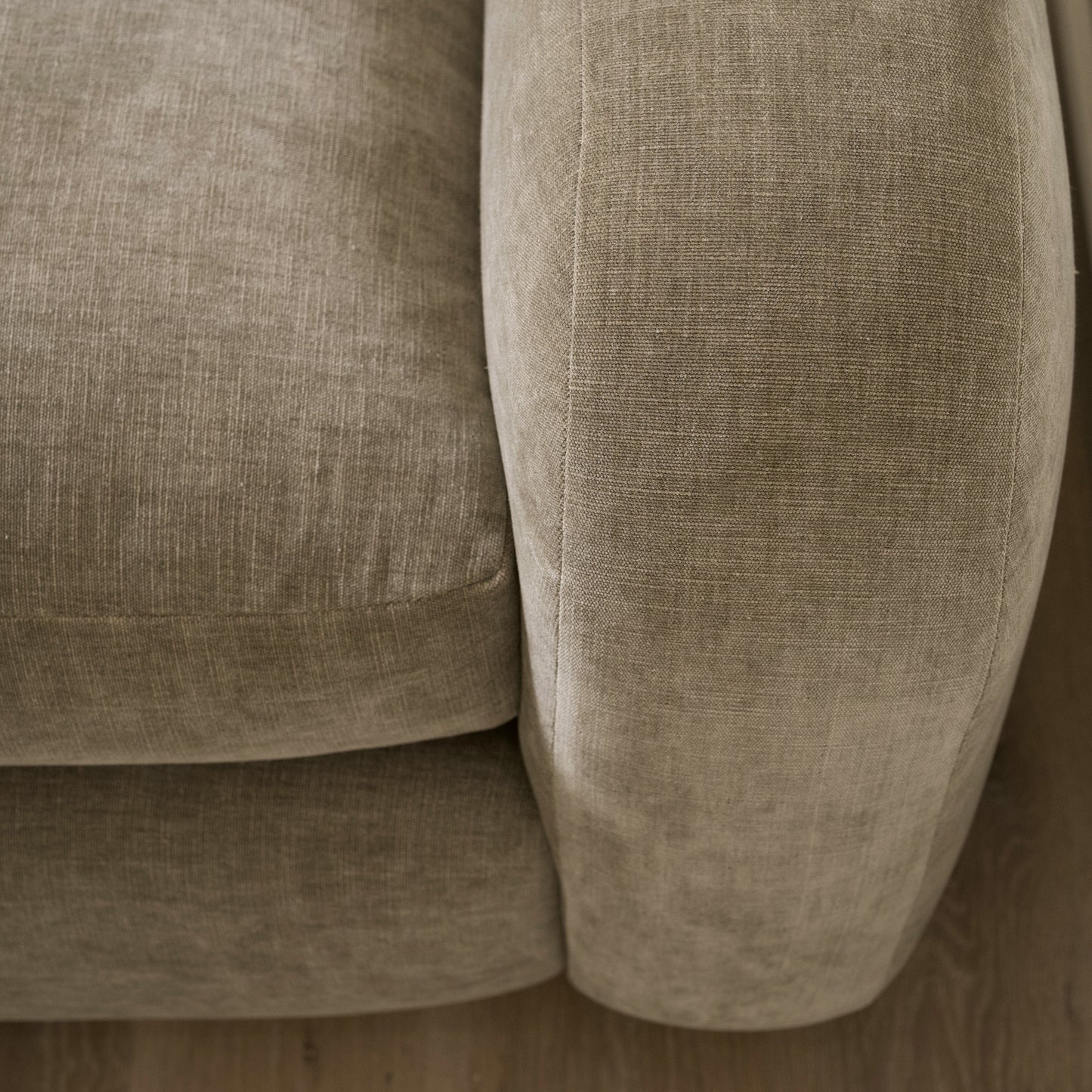Felix Sofa