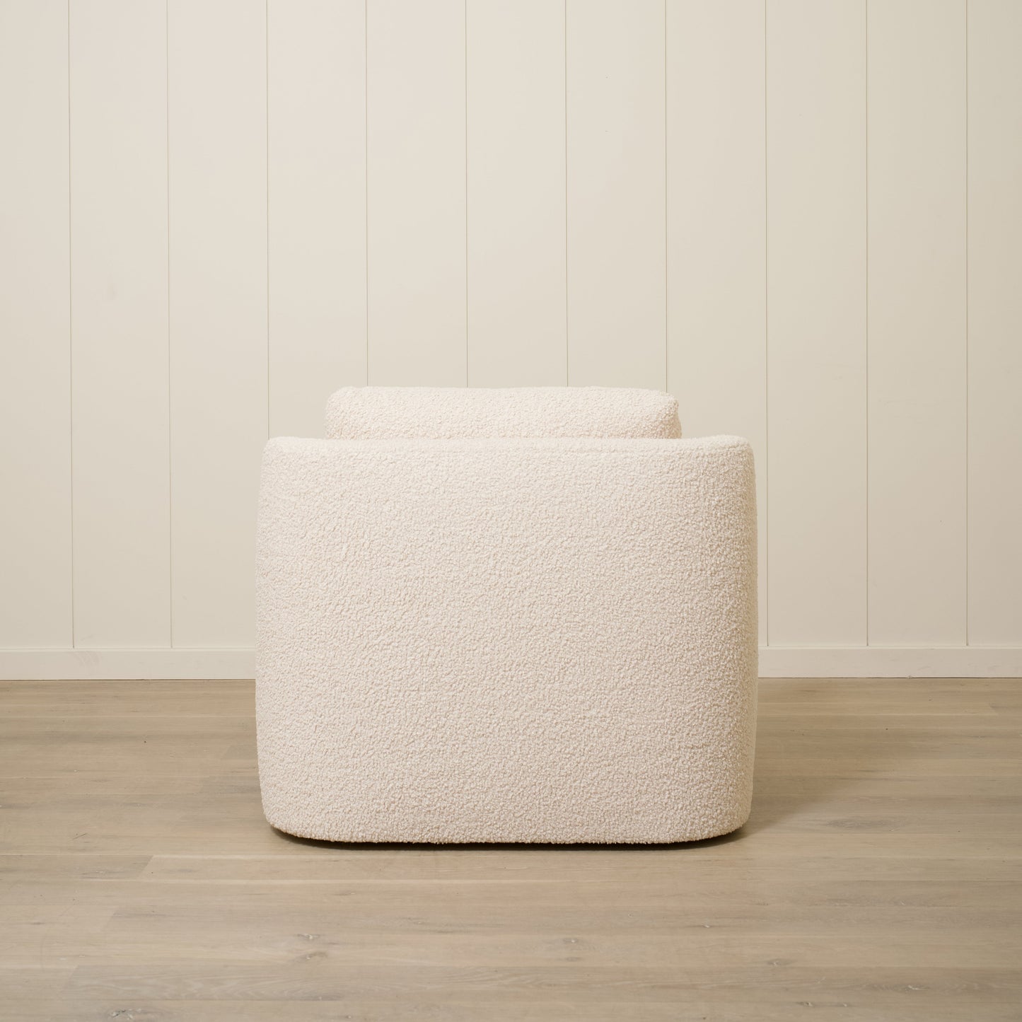 Jasper L Chair