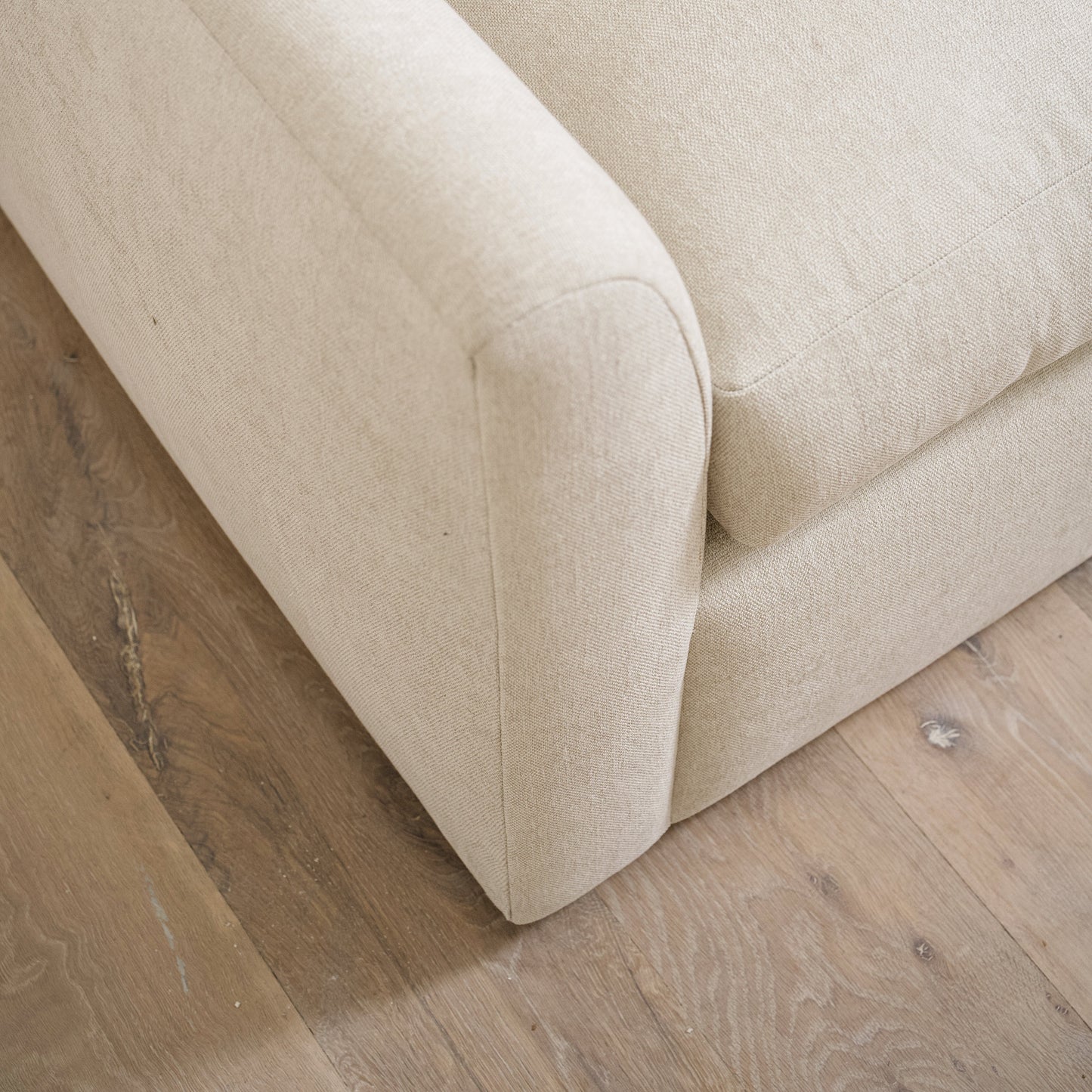 Jasper S Chair