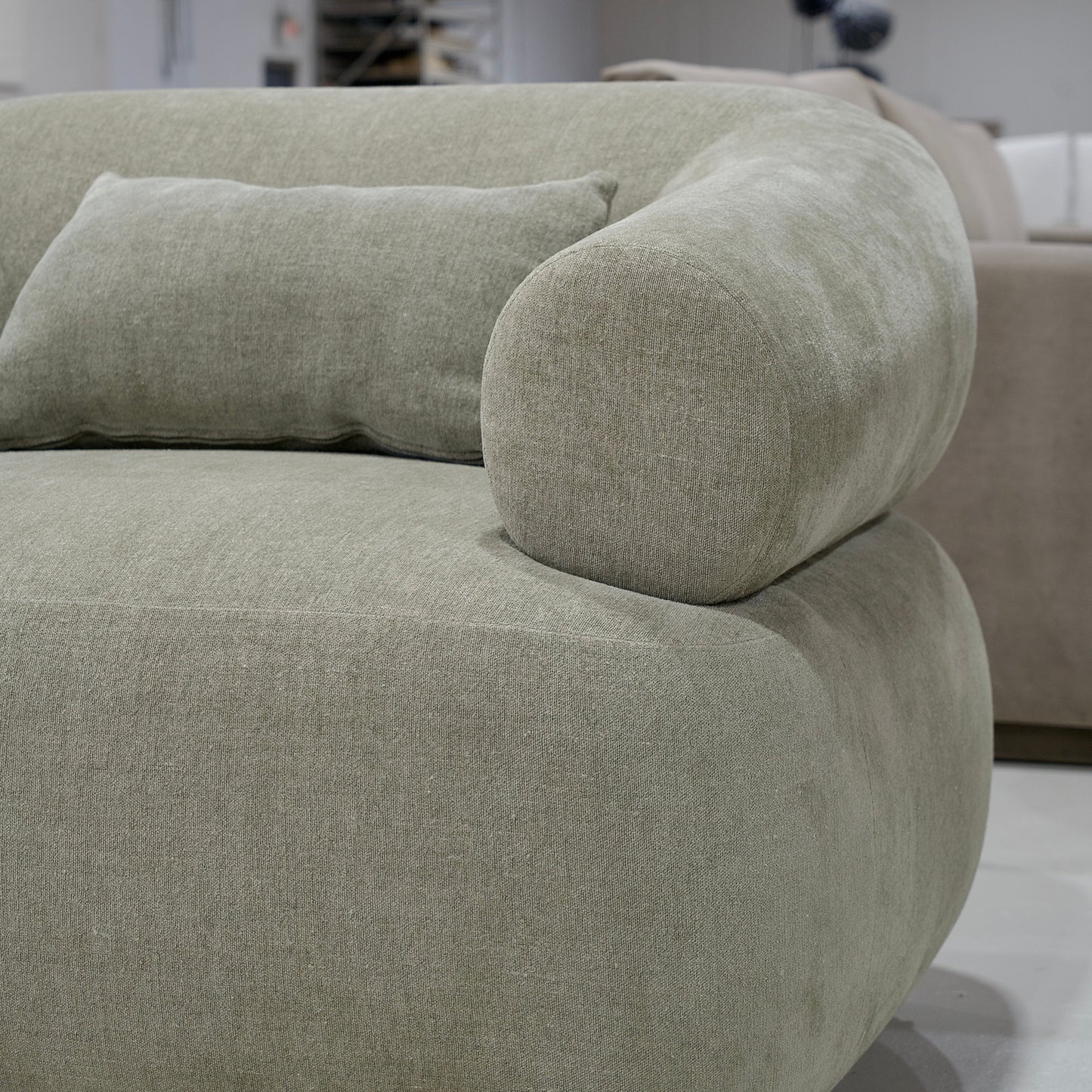 Stella Chair