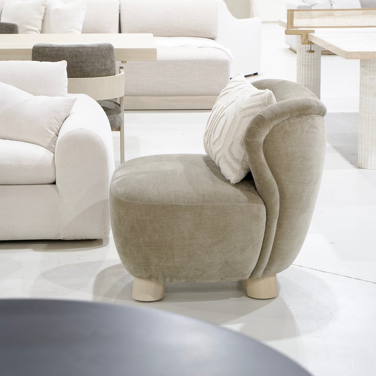 Ward Chair