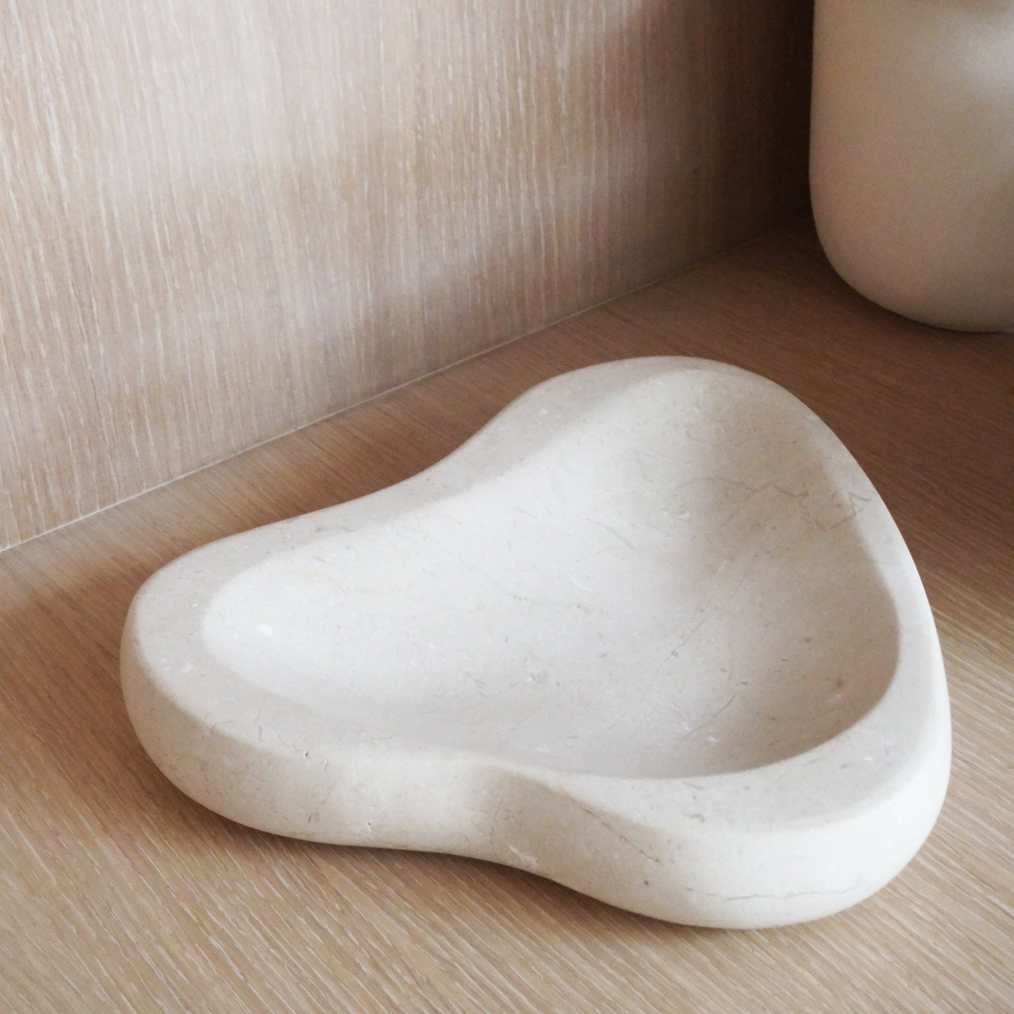 Lyra Tray