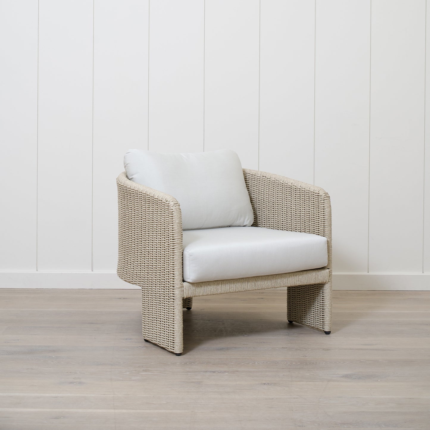 Ivy Outdoor Chair