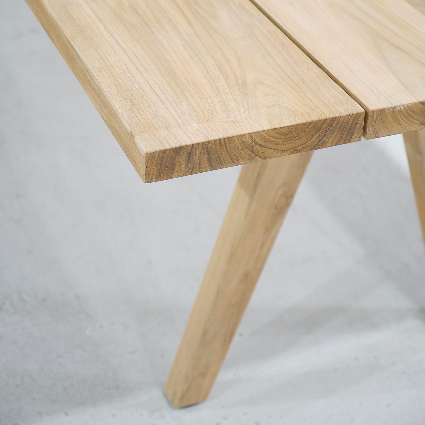 Luca Dining Table