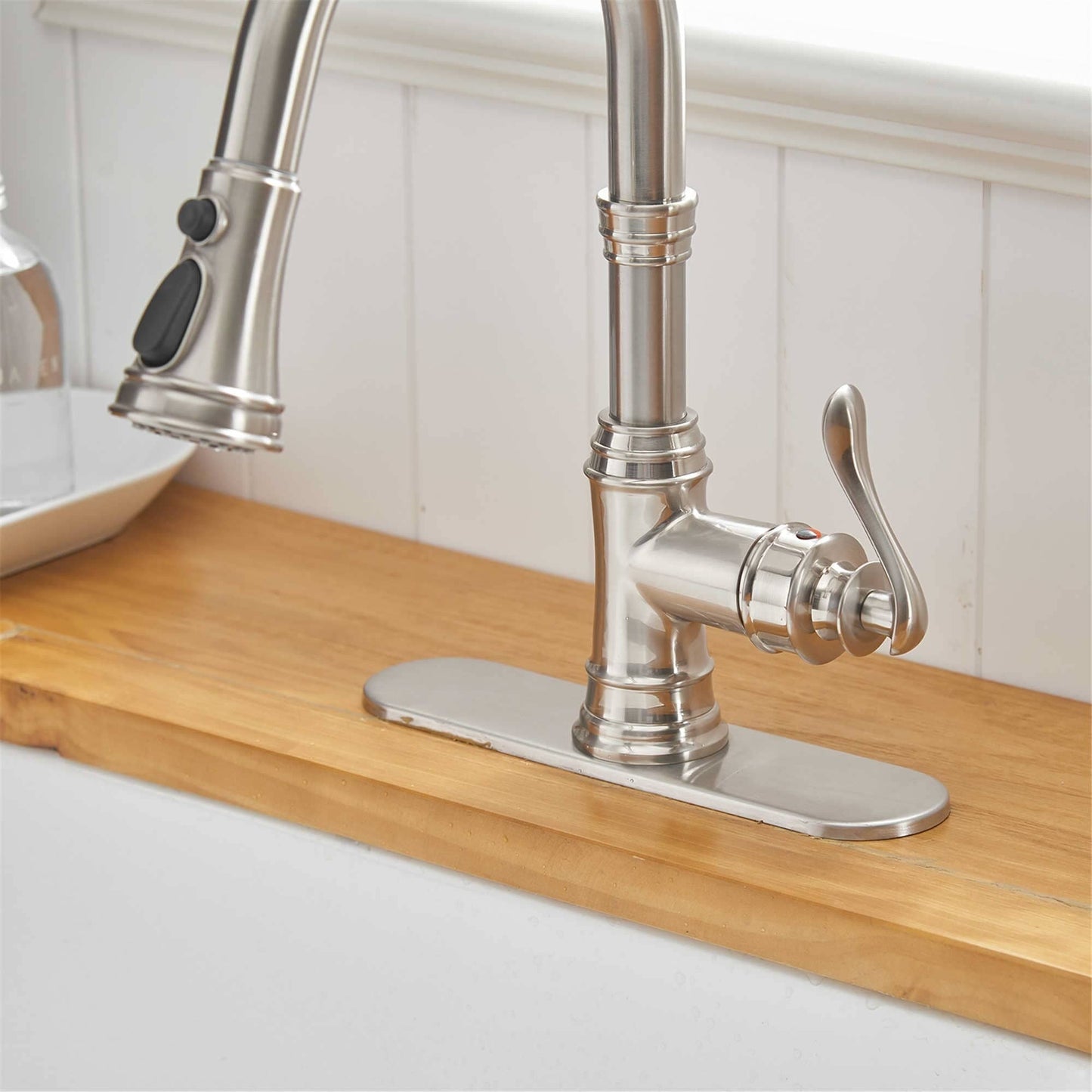 Robinet de cuisine à tirette, poignée unique, robinet d'évier de cuisine moderne à un trou avec douchette extractible, robinet de lavabo avec plaque de pont