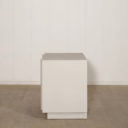 Ralph Nightstand