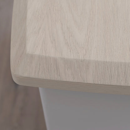 Sally Desk